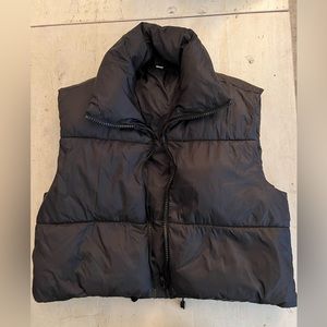 Black puffer vest